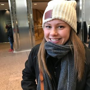 Meet your Posher, Molly